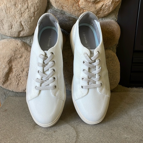 Life Stride, B ZEES Women's White Slide On Air Step Sneakers Sz 10, NEW - Picture 8 of 15